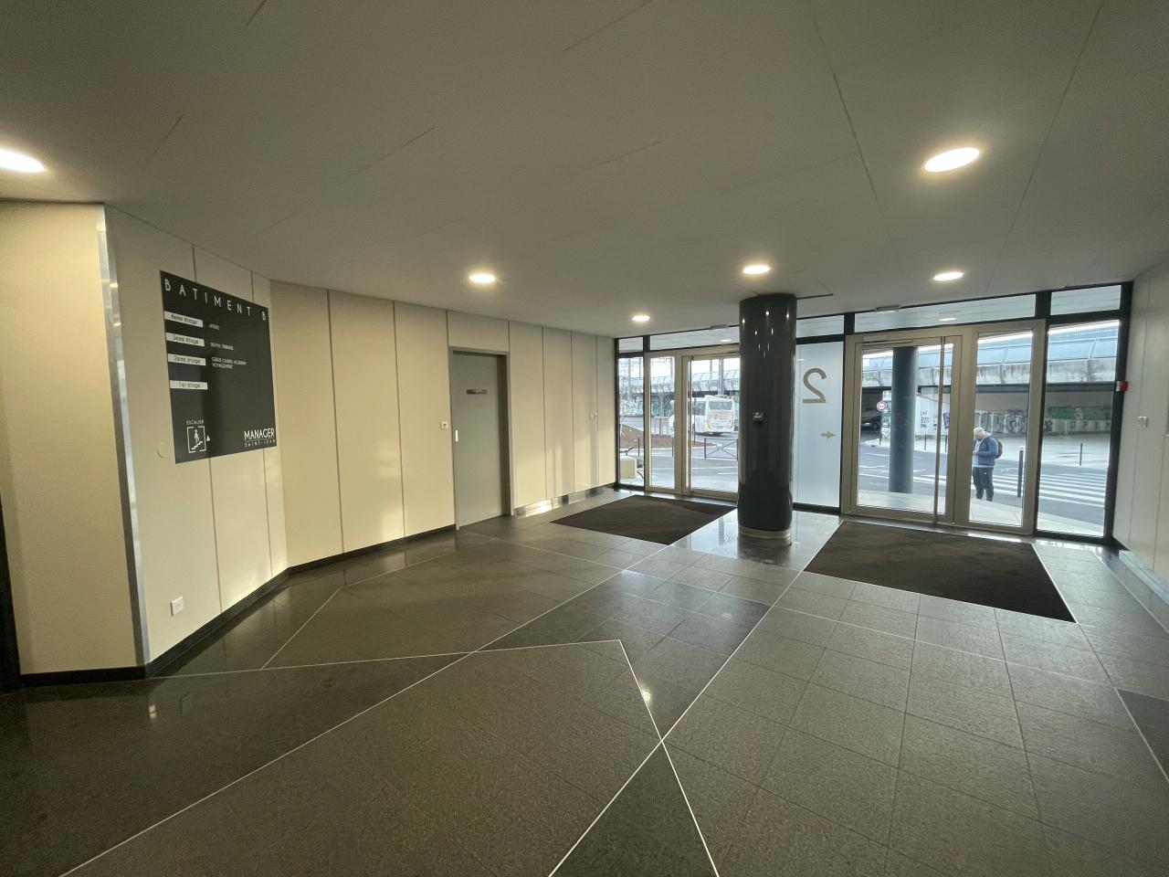 Bureau Bordeaux 697m² Location bureau Bordeaux Gironde OLBUR2530458 25